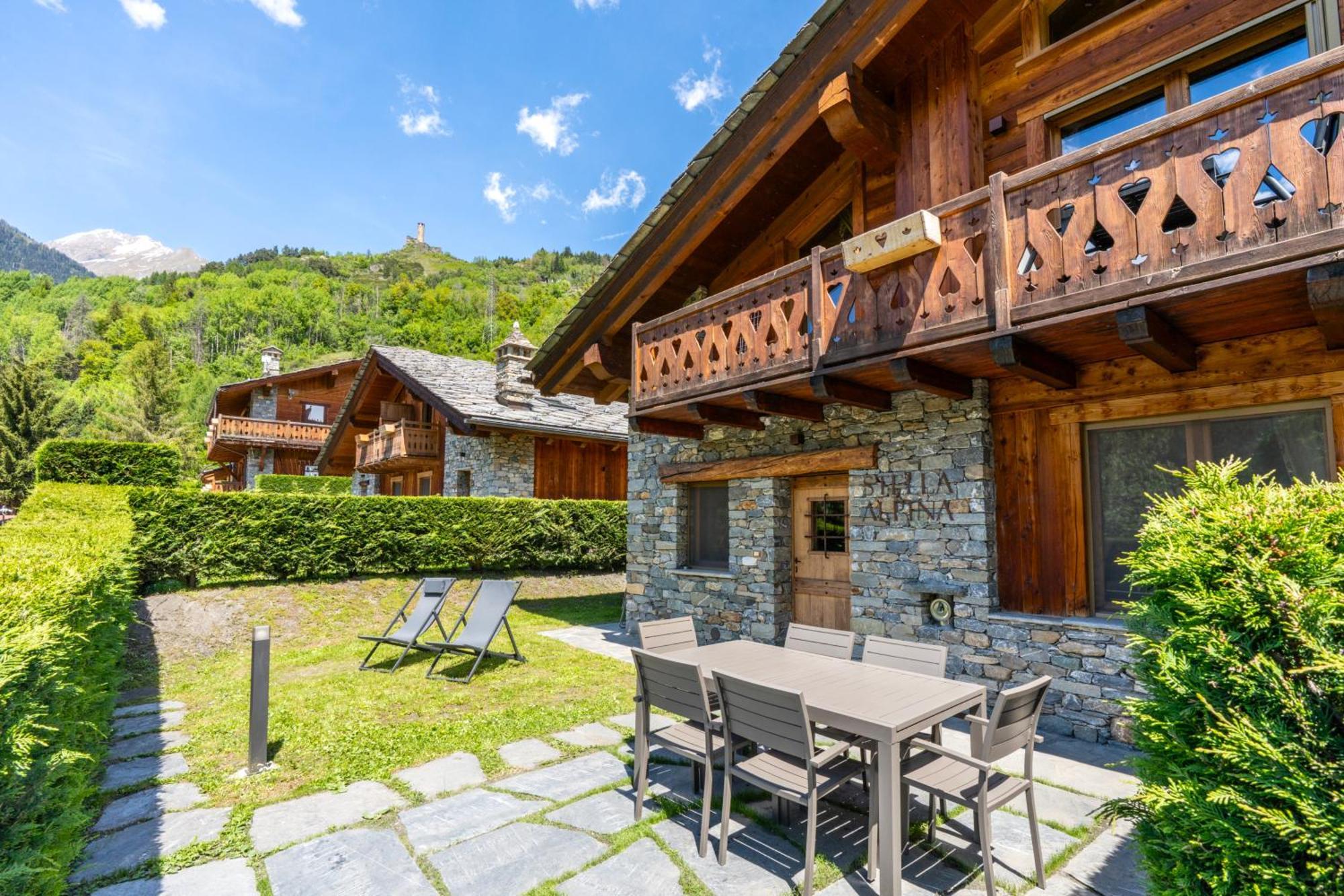 Bijoux Des Alpes - Mont Blanc Village La Salle Eksteriør bilde