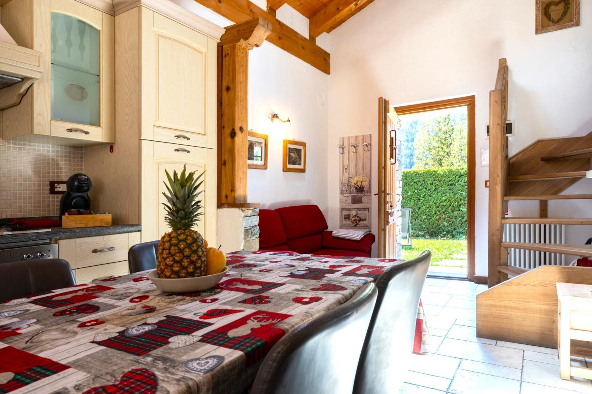 Bijoux Des Alpes - Mont Blanc Village La Salle Eksteriør bilde